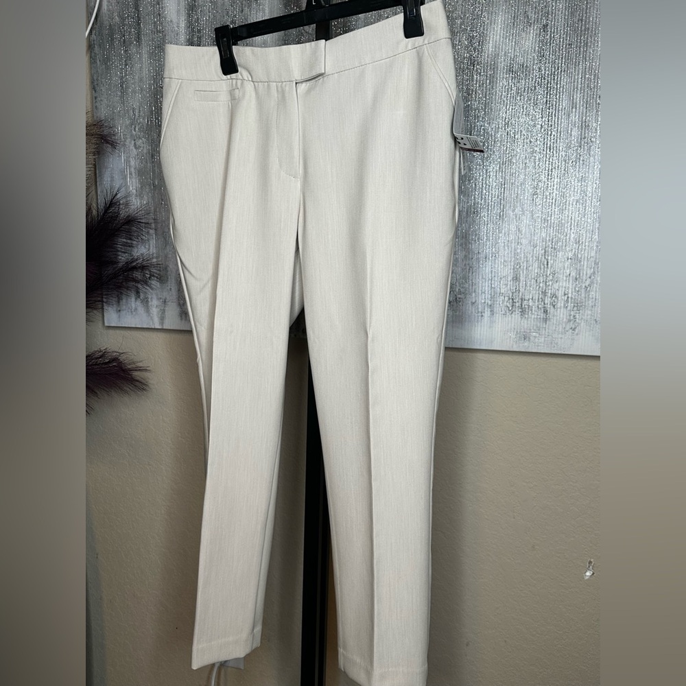 Chic Women's Cream Trousers